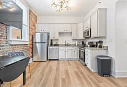 Funky Bungalow: Unit 2
