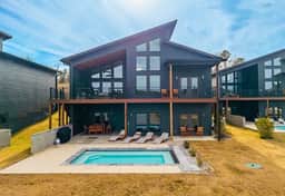 The Sandpiper Haus