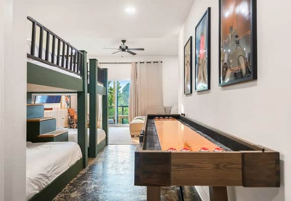Hideaway on Hamilton
